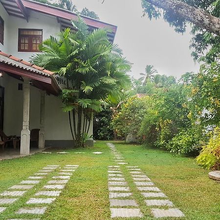 Villa Happy Home Бентота Екстер'єр фото